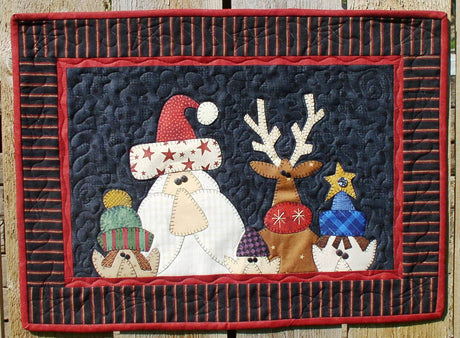 Christmas Club Quilt Pattern by Bloomin Minds