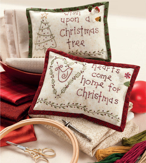 Christmas Patchwork Loves Embroidery